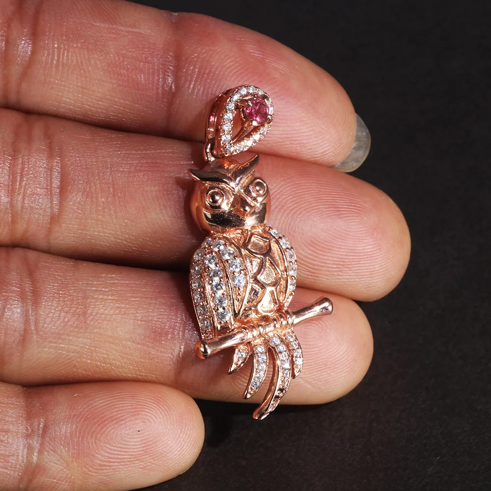 Женский кулон из серебра 925 пробы с натуральным Рубином |