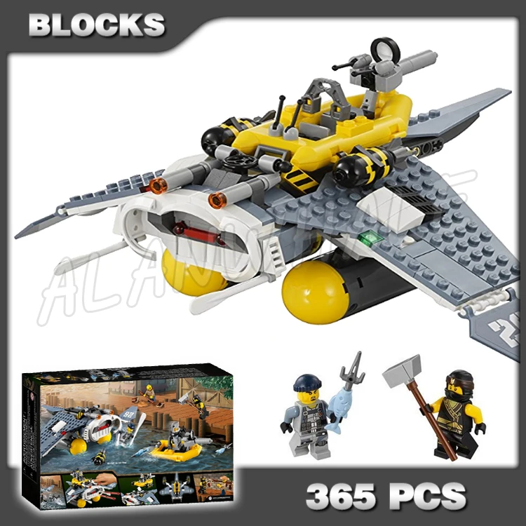 

365pcs Manta Ray Bomber Fighter Battle Plane Boat 10716 Building Blocks Assemble Toys Bricks Compatible with Model