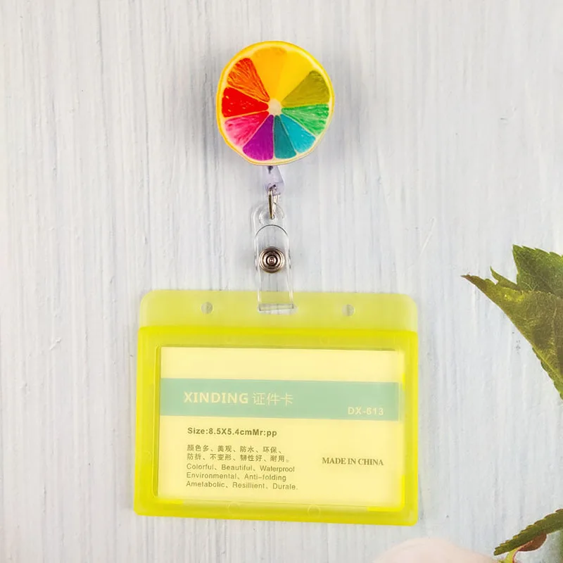 Бейдж выдвижной для визитных карточек держатель кредитных карт медсестер и