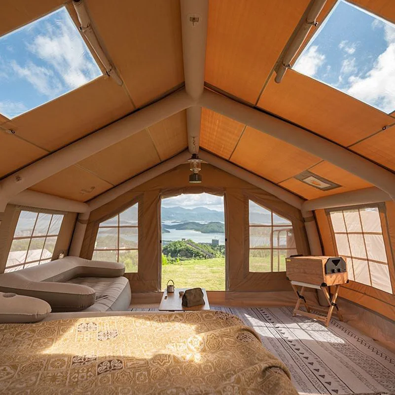 Двухэтажный надувной дом