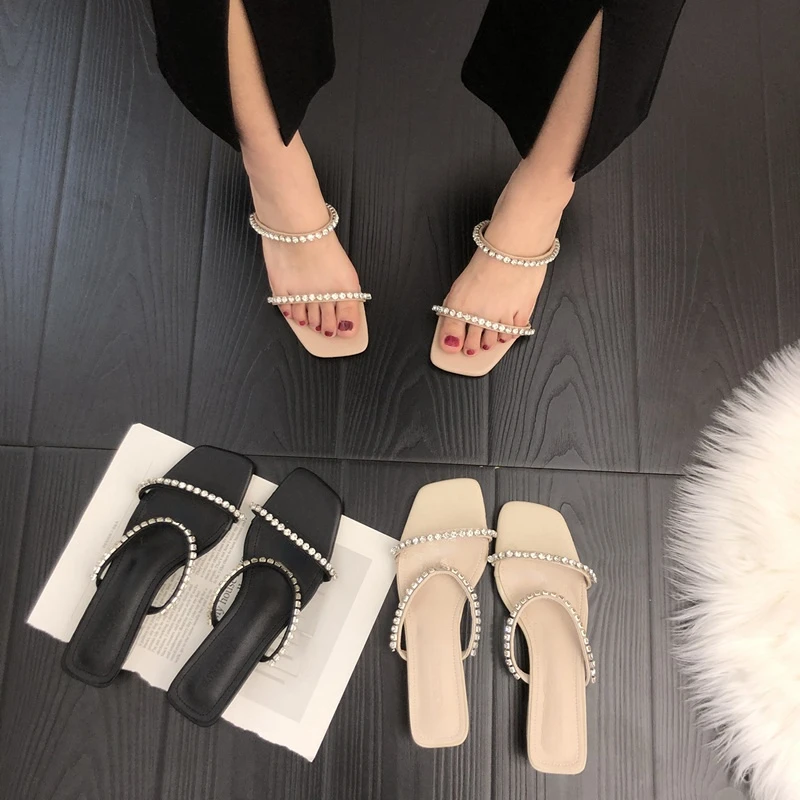 

2022 NEW Shoes Woman's Slippers Luxury Slides Heeled Mules Square Heel String Bead Designer Summer High Soft Block Rome Pumps