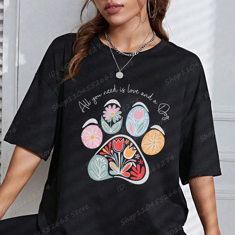 Wildflower &amp Dog Paw All You Need Is Love And A Футболка Женская летняя футболка Повседневные топы с