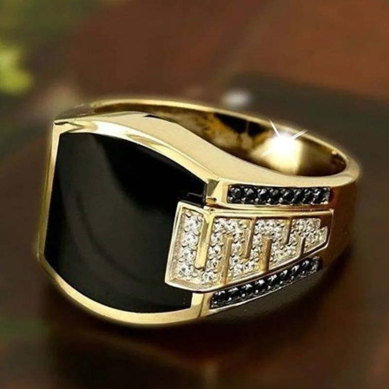 Classic Men's Ring Fashion Metal Gold Color Inlaid Black Stone Zircon Punk Rings for Men Engagement Wedding Luxury  Jewelry