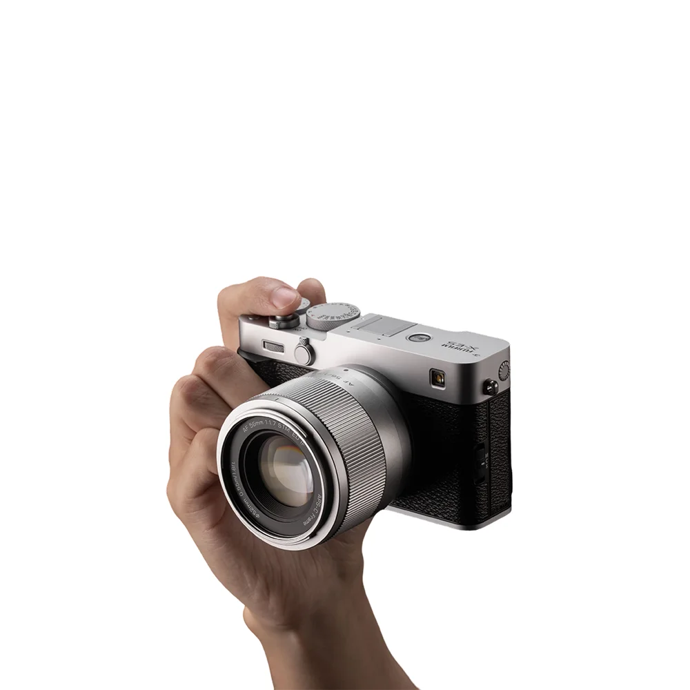 Фото Объектив Viltrox Air Series APS-C с автофокусом, серебристый, для Fuji X Mount: 56mm f1.7/35mm f1.7/25mm f1.7/15mm f1.7/9mm f2.8 №5