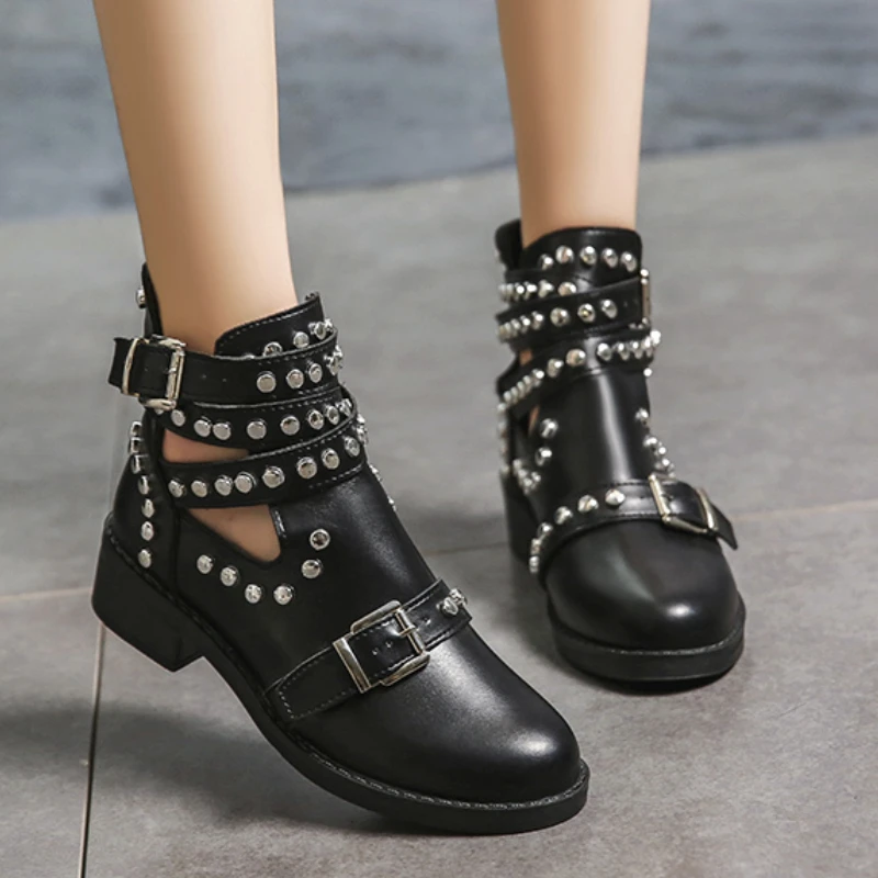 

Женские мотоциклетные ботильоны с заклепками, черные мотоциклетные ботильоны на платформе и квадратном каблуке в стиле панк-рок-готика, уличная женская обувь