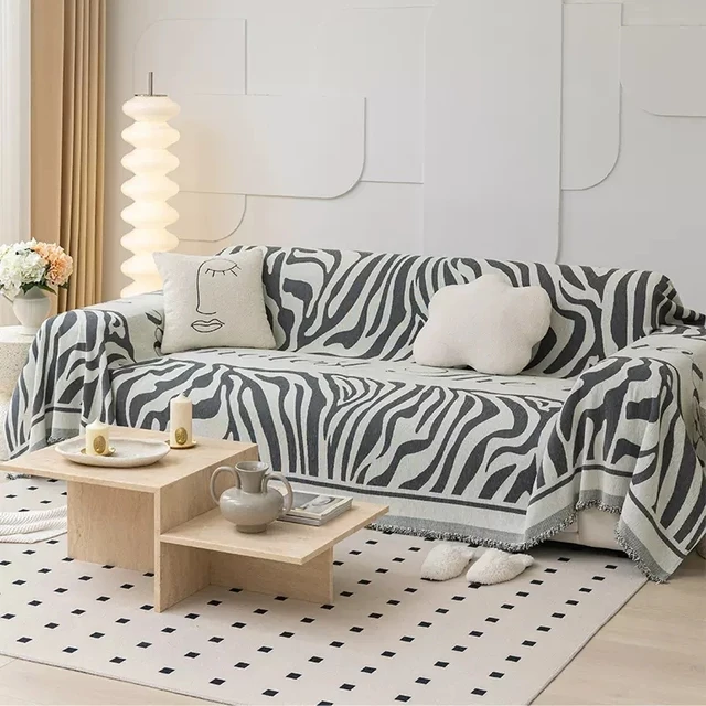 

Gray Cartoon Lines Print Sofa Cover Chenille Sofa Towel Blanket Couch Cover Universal Anti-cat Scratch Sofa Blanket Room Decor