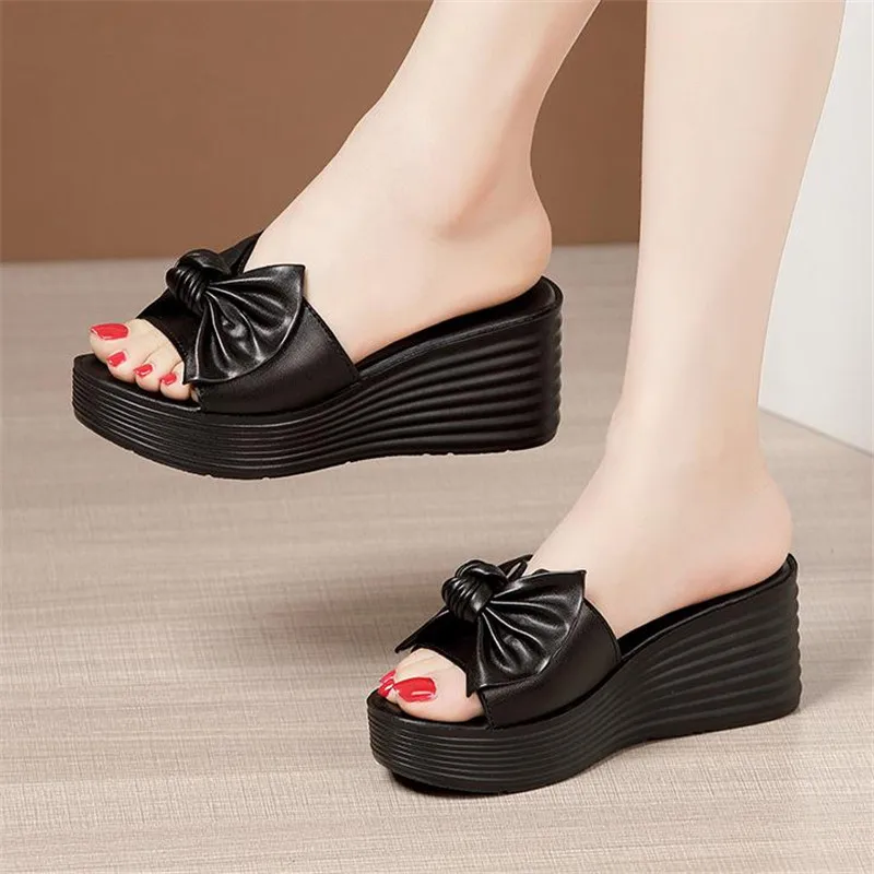 

Сандалии женские из натуральной кожи, босоножки на танкетке, каблук-бабочка, шлепанцы, летняя обувь