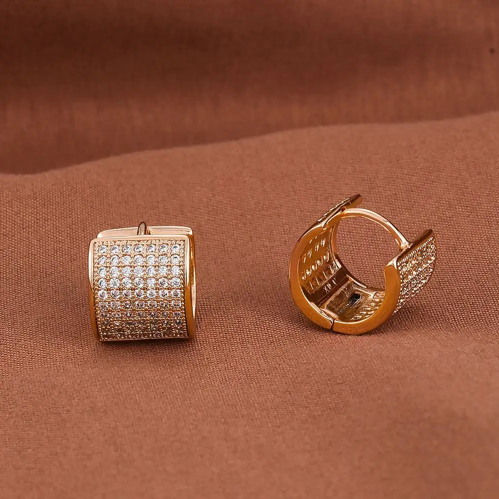 

Dckazz Fashion Round Copper Earrings Luxurious Texture 70 Rhinestones Jewelry Rose Gold Delicate Stud Earring for Women Girl