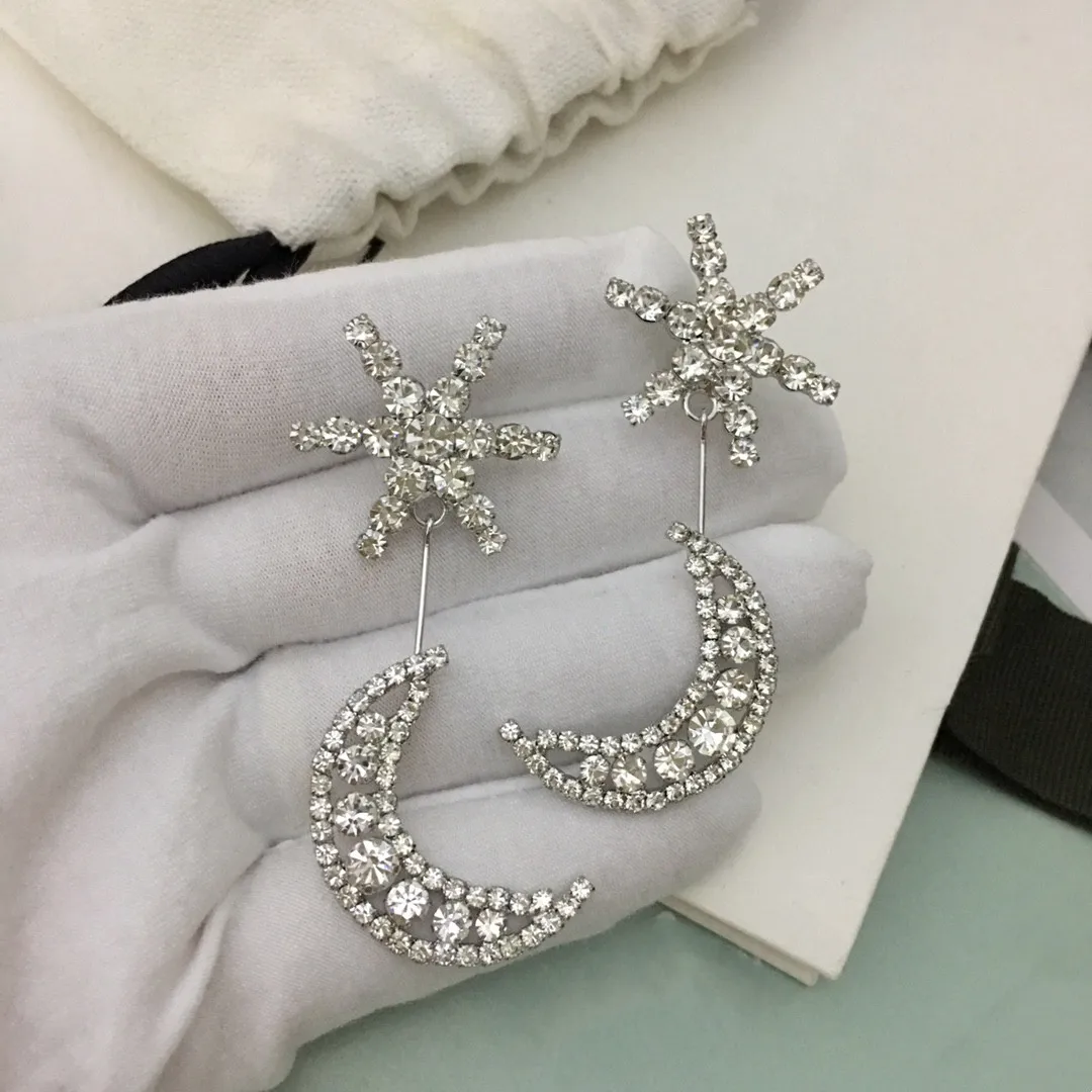 

European and American popular shining star and moon earrings