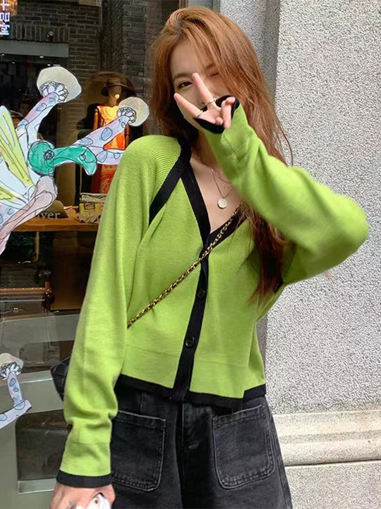 

Autumn New Korean Fashion Cardigan Jacket Contrast Color Stitching Long-Sleeved Soft Knitted Sweater V Neck Cardigan Coats