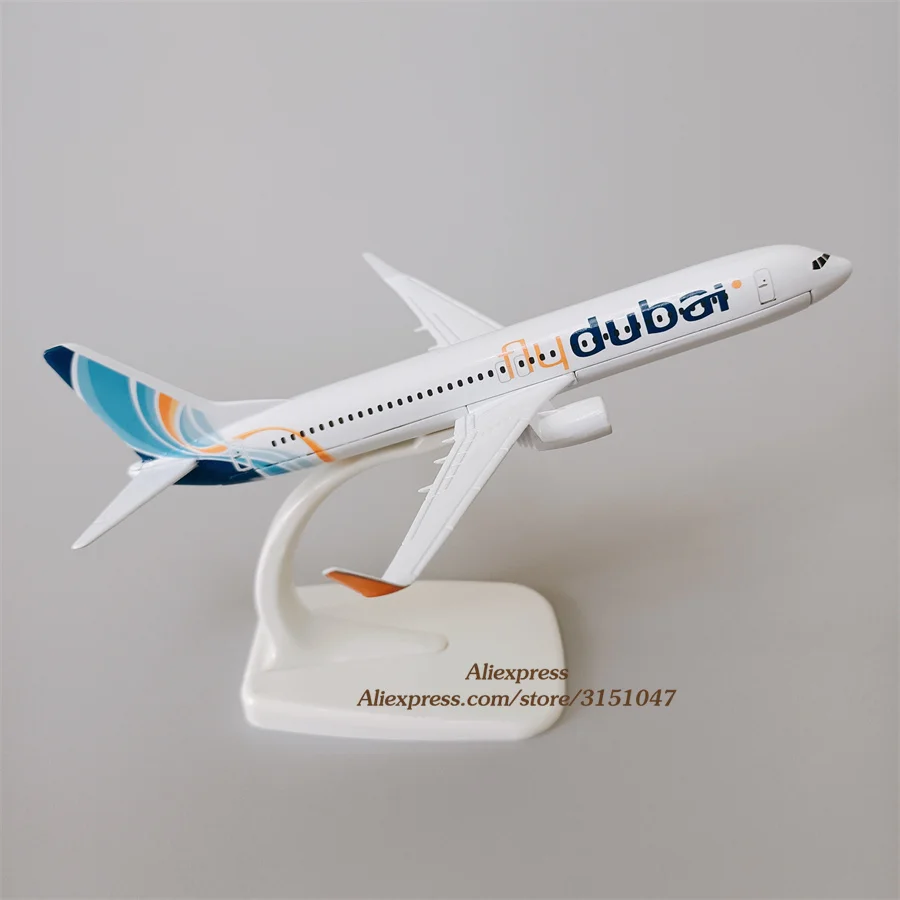 Модель самолета Deicast из металлического сплава 16 см масштаб 1: 737 |