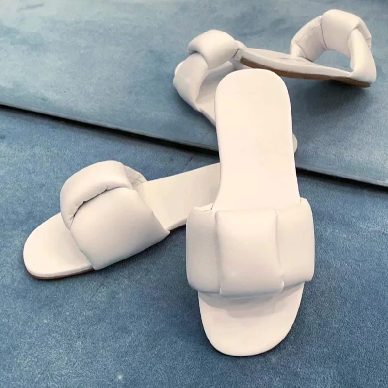 

2022 Spring and Summer New Fashion All-match Flat Sandals Women's Slippers Women's Shoes