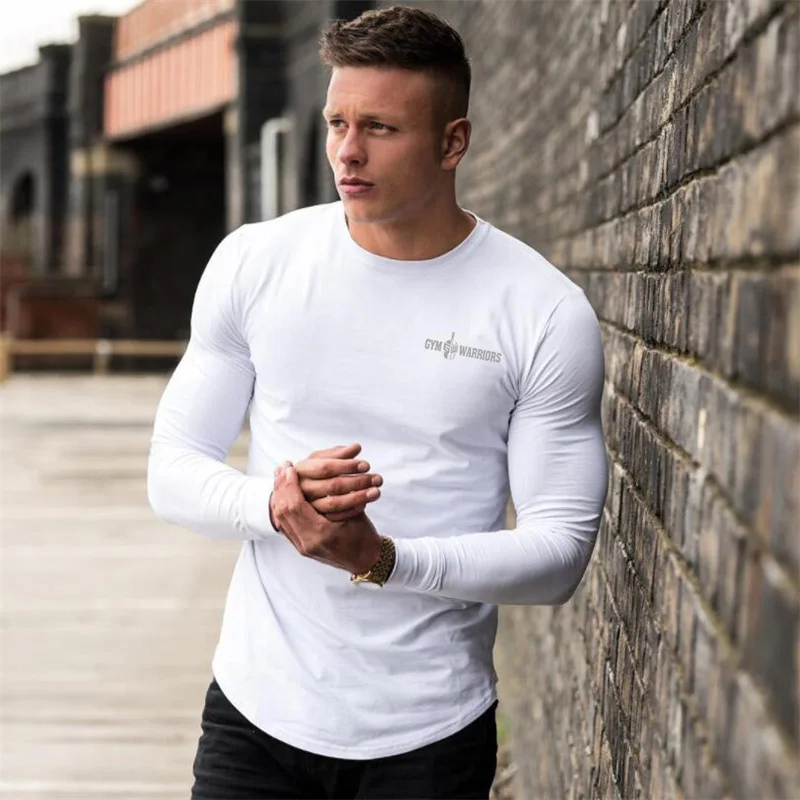 

Spring and Autumn Men's Sports Fitness Comfortable Long Sleeved T-shirt Street Wear Bottoming Shirt