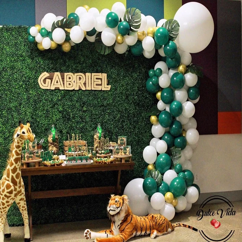 

Artificial Plants 20" X 20" Lawn Background Wall UV Protection Hedge Plants Fence Backyard Decor Baby Wedding Party Decor