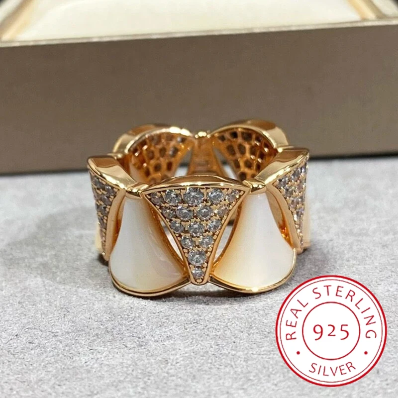 

Rose Gold White Fritillaria Multilateral Fan Ring Women's Temperament Versatile Fashion Luxury Brand Luxury Jewelry Party Gift