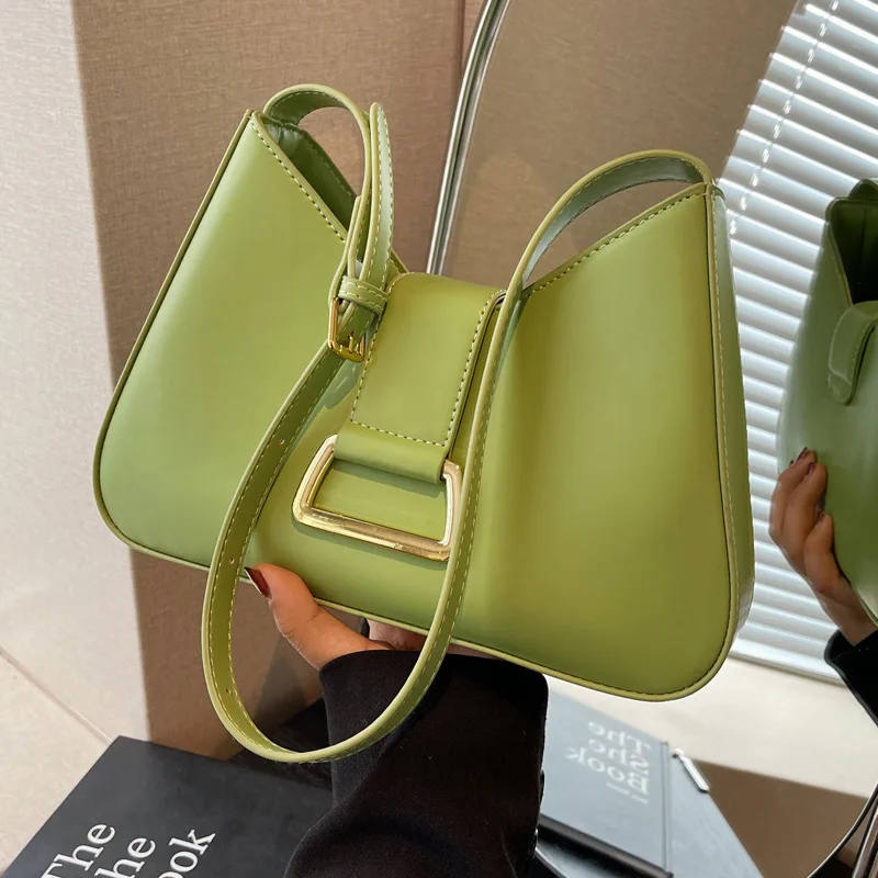 This year's popular bag women's new 2023 high-end sense of popular explosive one-shoulder armpit bag foreign style versatile sh