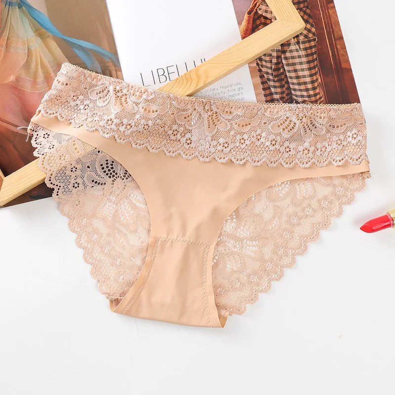 

Elegante Vrouwen Slipje Zoete Kant Ondergoed Zijde Satijn Slips Hol Sexy Lingerie Meisje Huidvriendelijke Onderbroek Koop