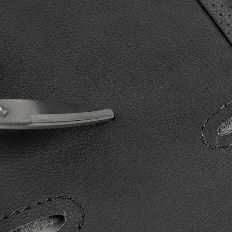 Сшитая вручную черная перфорированная кожа из микрофибры внутренняя накладка на