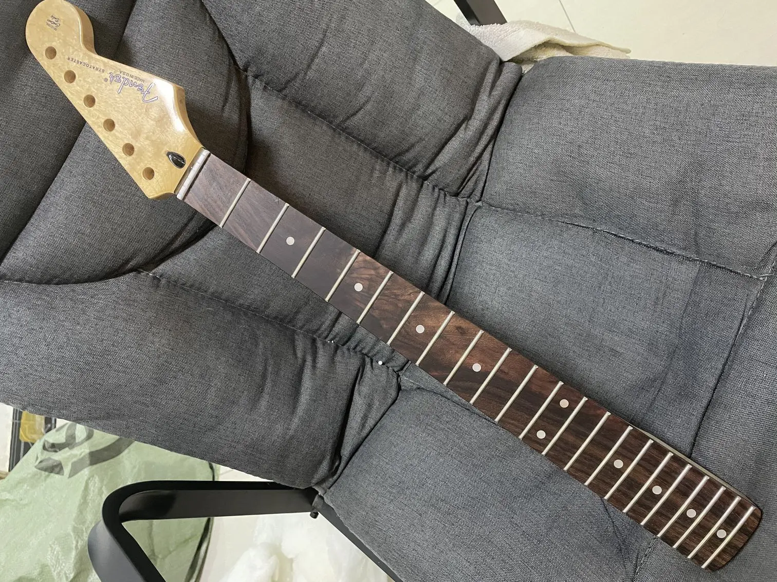 

New stratocaste-r big headstock guitar neck strat st maple neck with name on it for sale 21 Fret