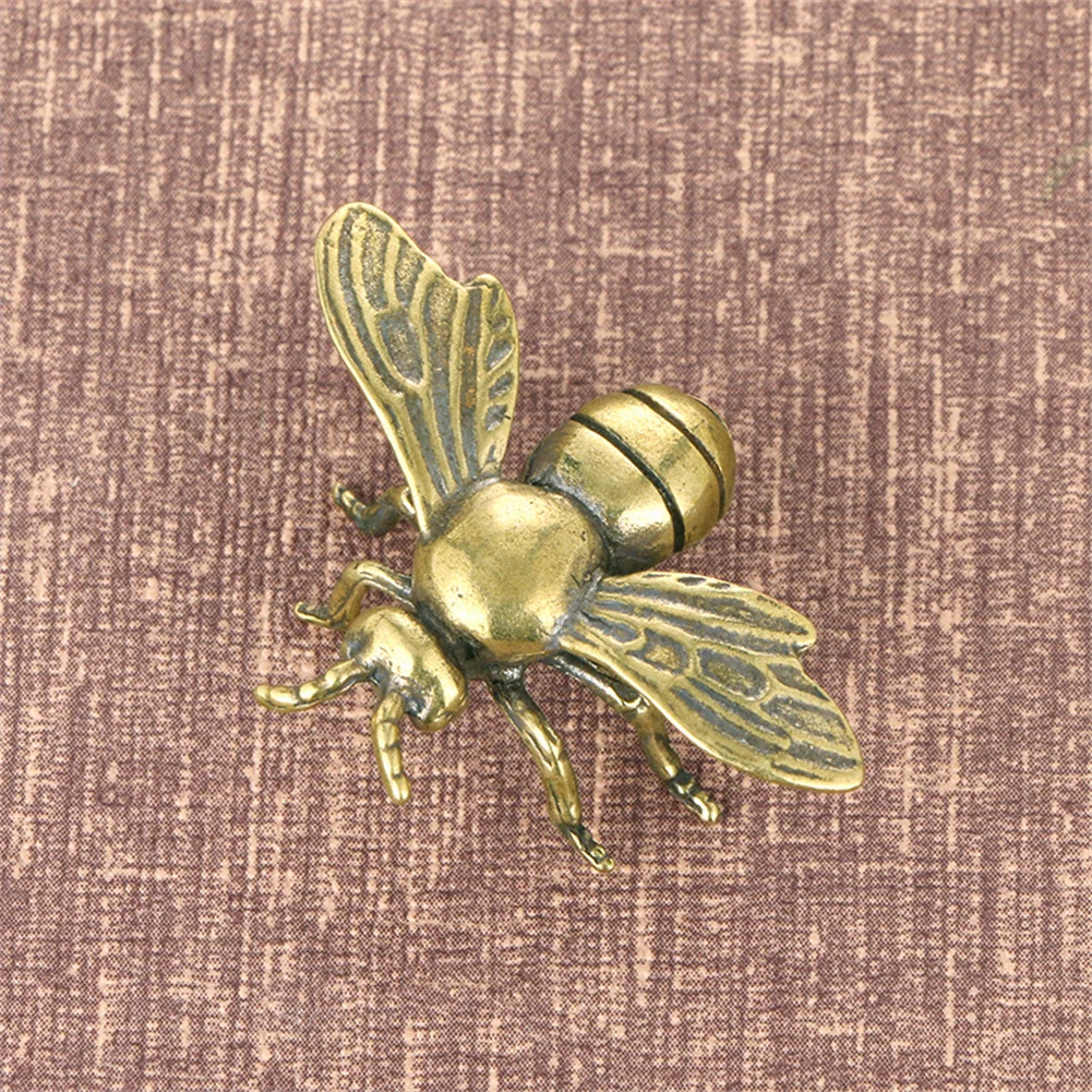 

Brass Bee Statue Hard Working Bee Ornament 4.7*3.2cm Retro Antique Vintage Pure Copper Insects Office Home Desk Decoration