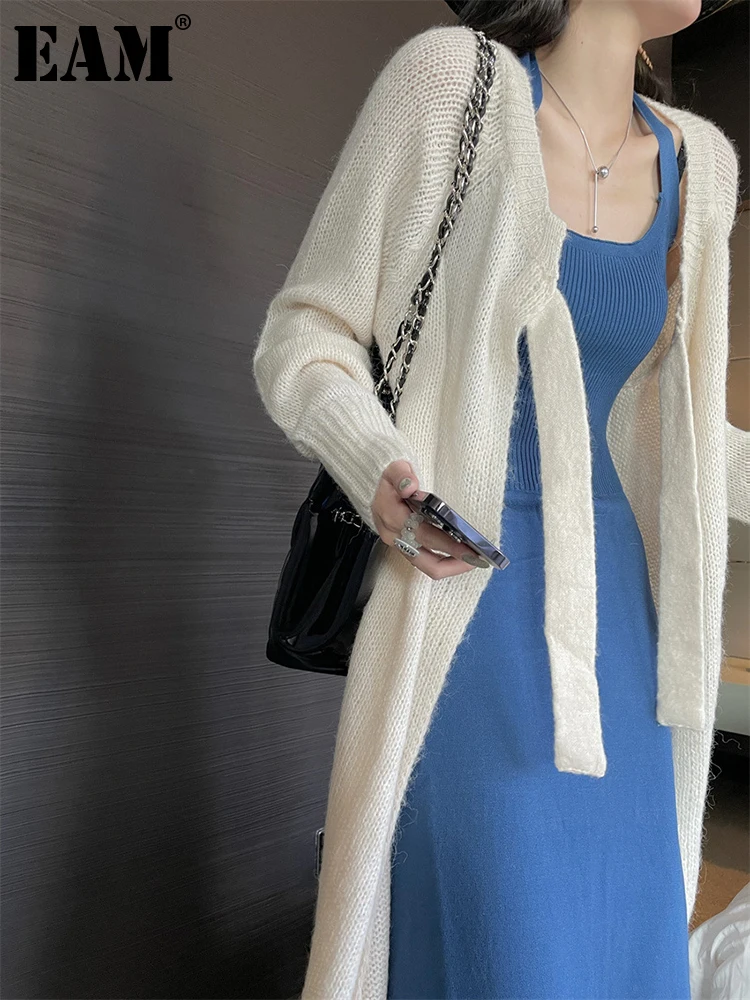 

[EAM] Apricot Big Size Knitting Cardigan Sweater Loose Fit V-Neck Long Sleeve Women New Fashion Tide Spring Autumn 2023 1DH0206