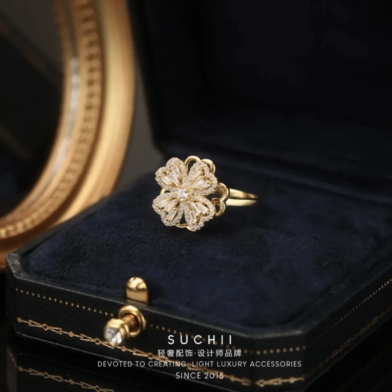 

G&D Exquisite Rotatable Clover Flower Fidget Ring Anti Anxiety Stress Relieve Ring Spinning Mood Four Leaf Clover Jewelry