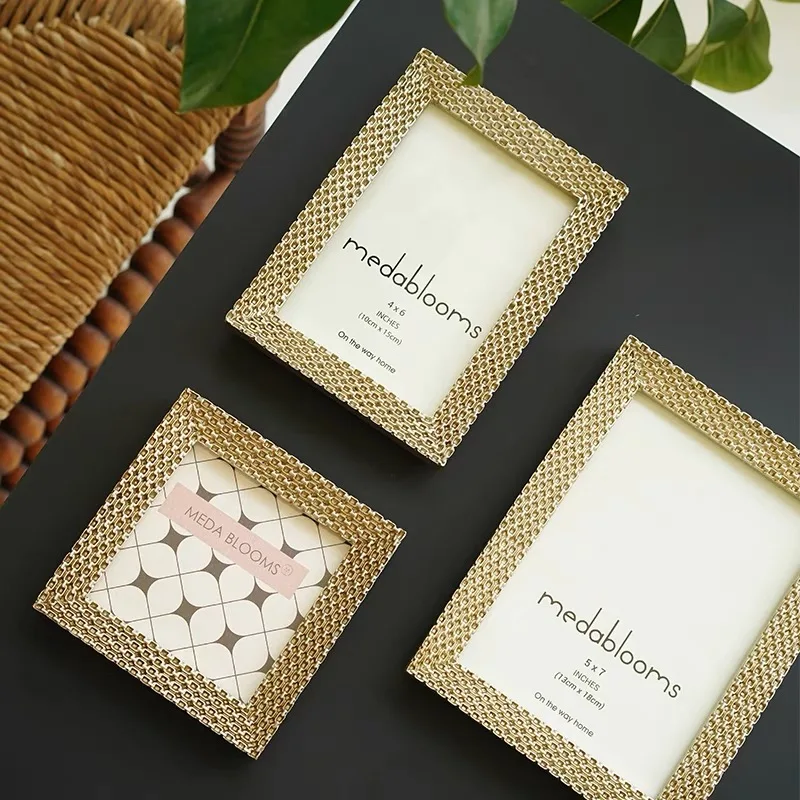 

4/6/7 Inch Modern Simple Creative Resin Picture Frame Bedroom Living Room Desktop Table Decoration