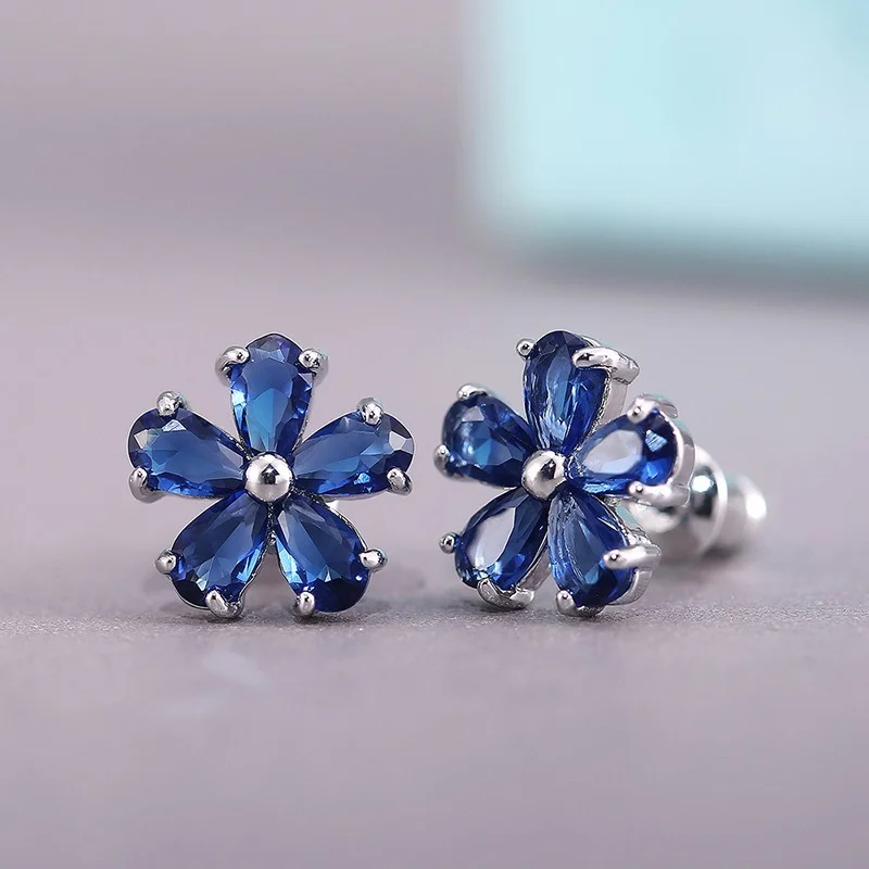 

Little fresh Japanese and Korean student temperament style set with zircon flower women's earrings and Earrings