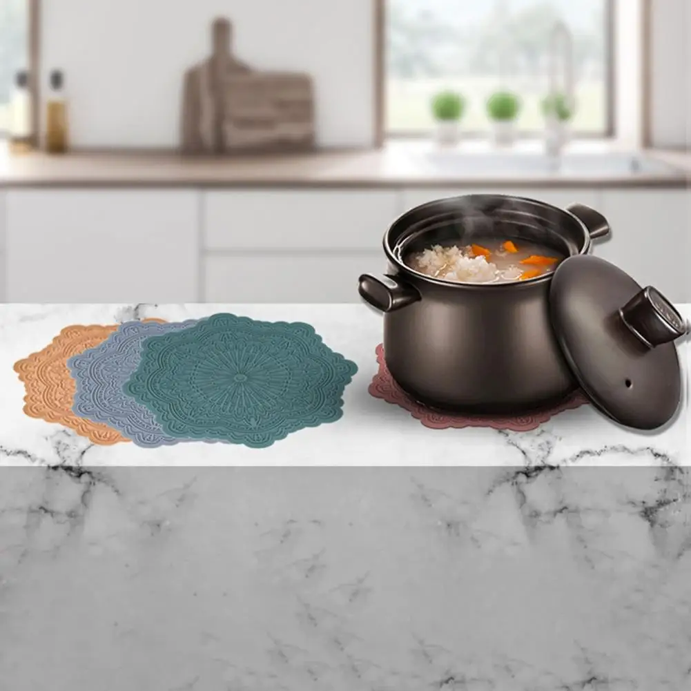 

Attractive Tableware Pad 4 Colors Cup Pad Food Grade High-temperature Resistant Decorative Cup Bowl Mat Heat-Resistant