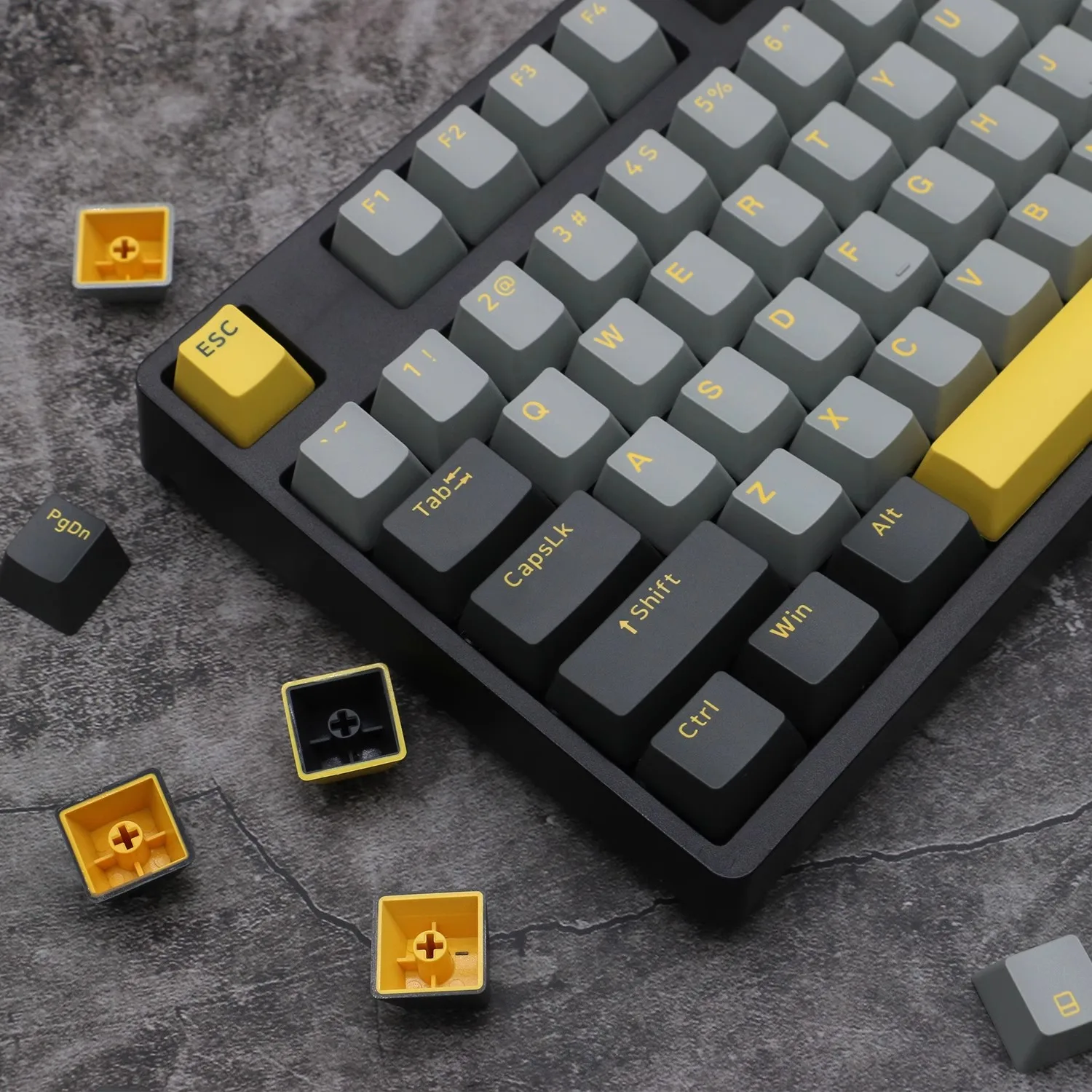 

Игровая механическая клавиатура 7U6U Space Alice/68/84/166, 75/980 клавиши, графит, золото, два цвета