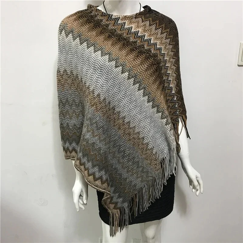 Женское пончо полиэстер хаки