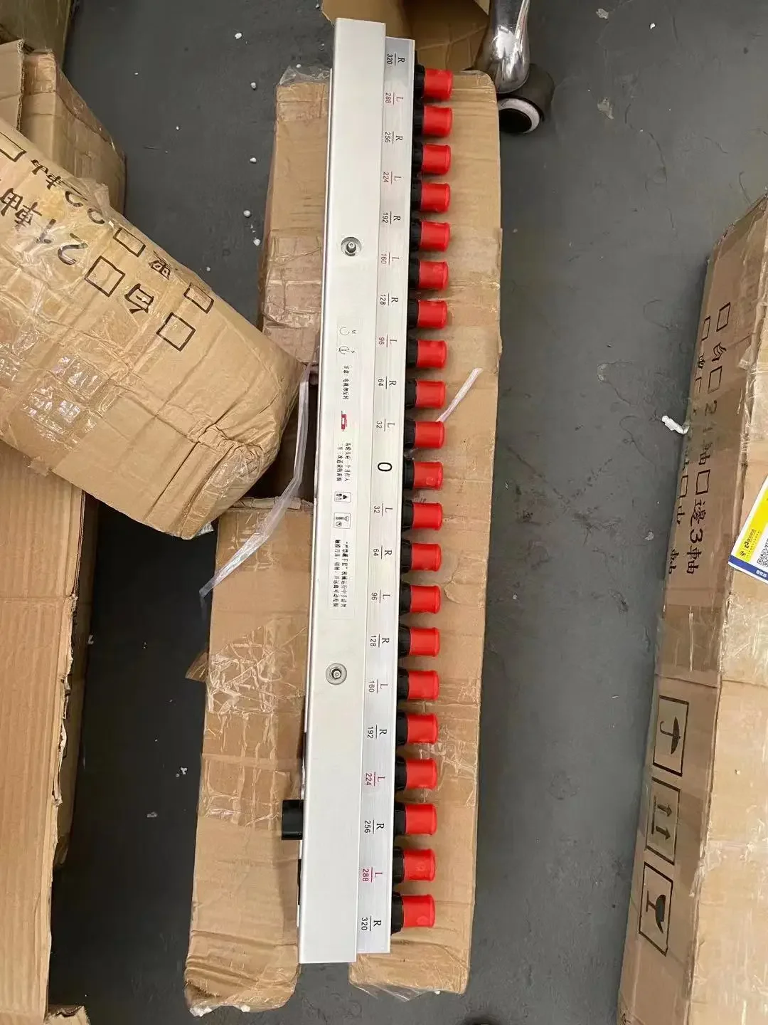 Сверлильный станок с несколькими шпинделями сверлильный шарнирной головкой для