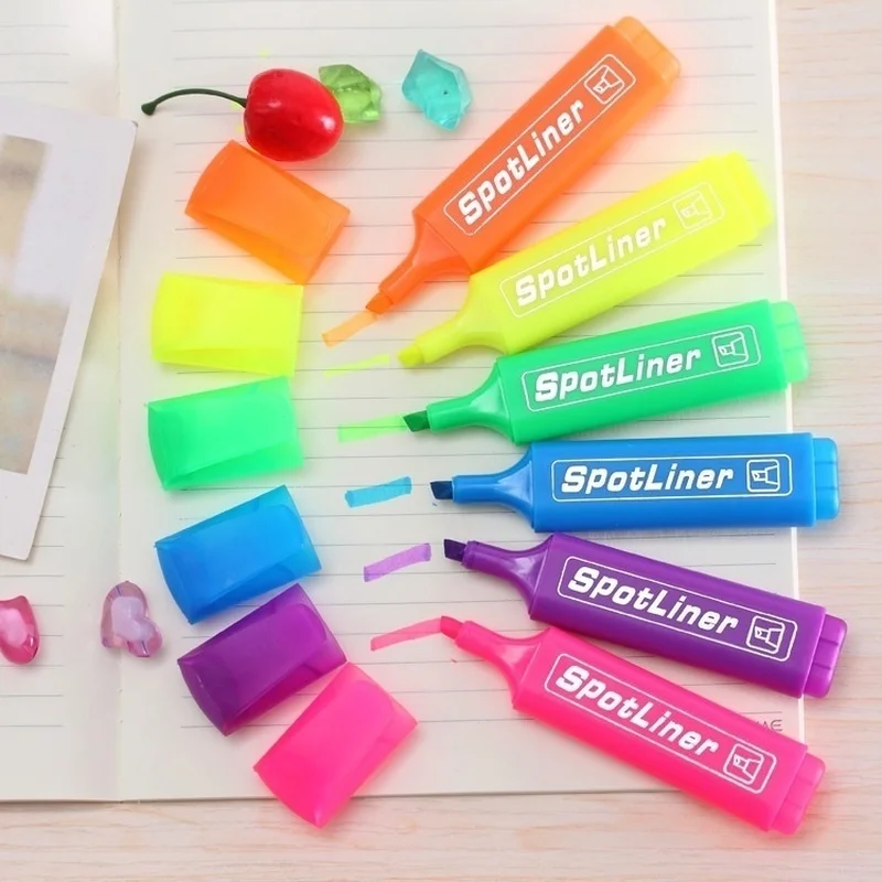 

4Pcs Highlighters Paragraph Candy Color Large Capacity Neon Pen Marker Pen Rainbow Pens Random Color