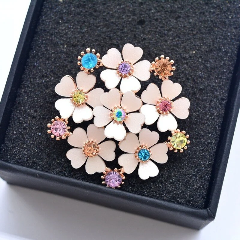 

Elegant White Resin Flower Brooches Multi color Rhinestone Flower brooch pins Women Wedding jewelry accessories clothes pin