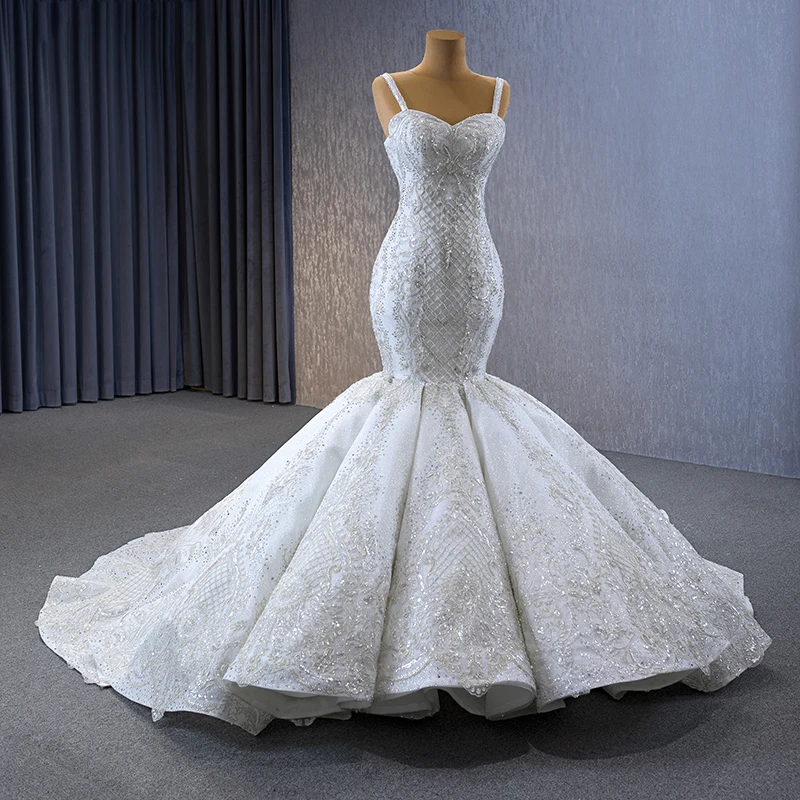 Рисунок 4 - Изысканные свадебные платья из