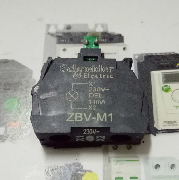 Фото Модуль индикатора Schneider XB4 XB5 ZBVM1 ZBV-M1 белый AC230V 220 AC №2