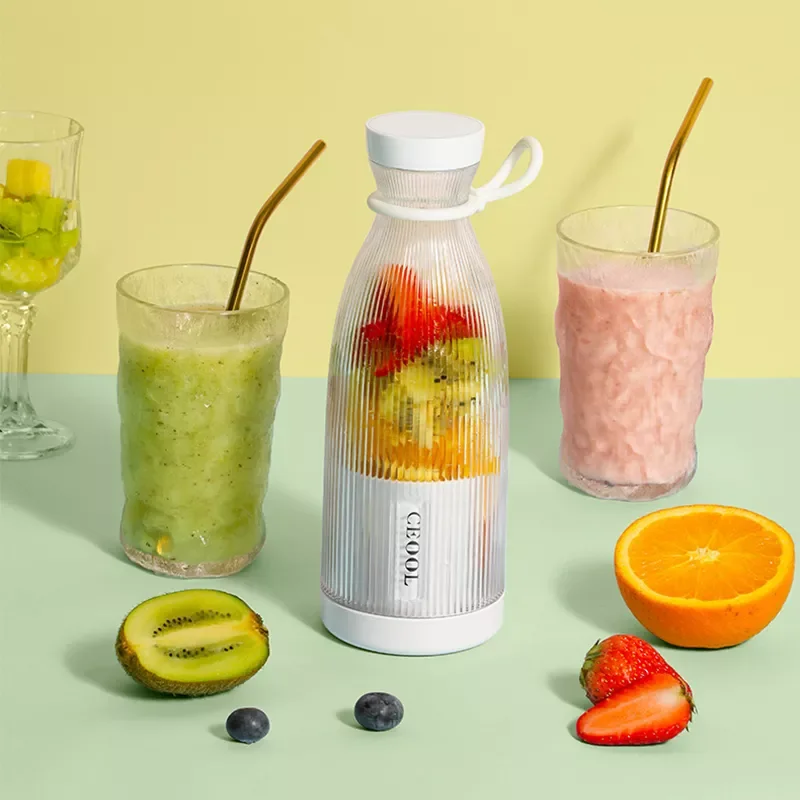 

1PC Juicer Multifunctional Fruit And Vegetable Juicer Cup USB Rechargeable Portable Juicer Mini Carry Around Juicer Cup