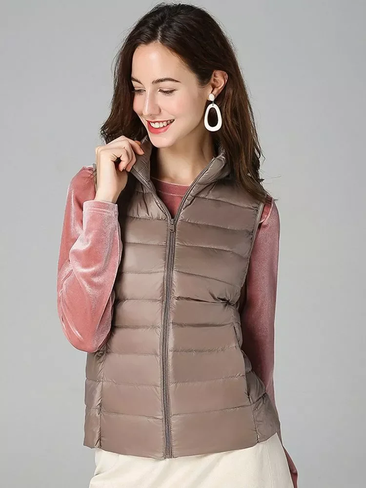 New2022 Down Vest Ultralight Thin Sleeveless Jacket White Duck Down Winter Tops Spring Autumn Female Portable Outwear