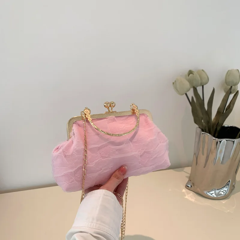 

Single shoulder bag, chain shell bag, leisure commuting crossbody bag, fashionable and minimalist bag