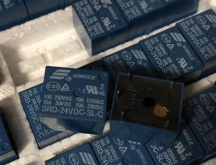 New SRD-03V/5V/6V/12V/24VDC-SL-C SRD-12V/5VDC-SD-C (T73-1C) Relay 5pins |