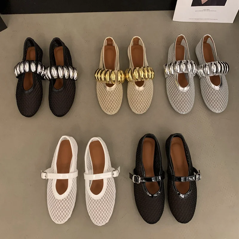 Балетки женские с заклепками сетчатые ремешком и пряжкой повседневные мягкие