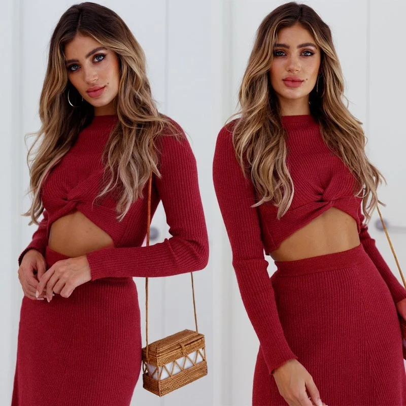

Autumn and Winter Elegant 2021 Temperament Fashion Cross Long-sleeved Sweater + Slim A-line Skirt Two-piece Suit Streetwear
