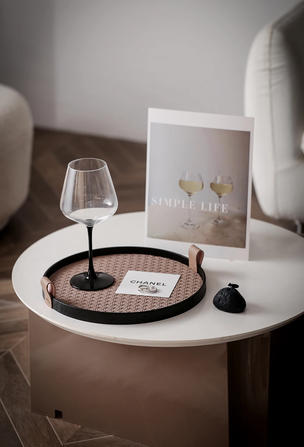 Круглый поднос для украшений в скандинавском стиле плетеный кожаный лоток