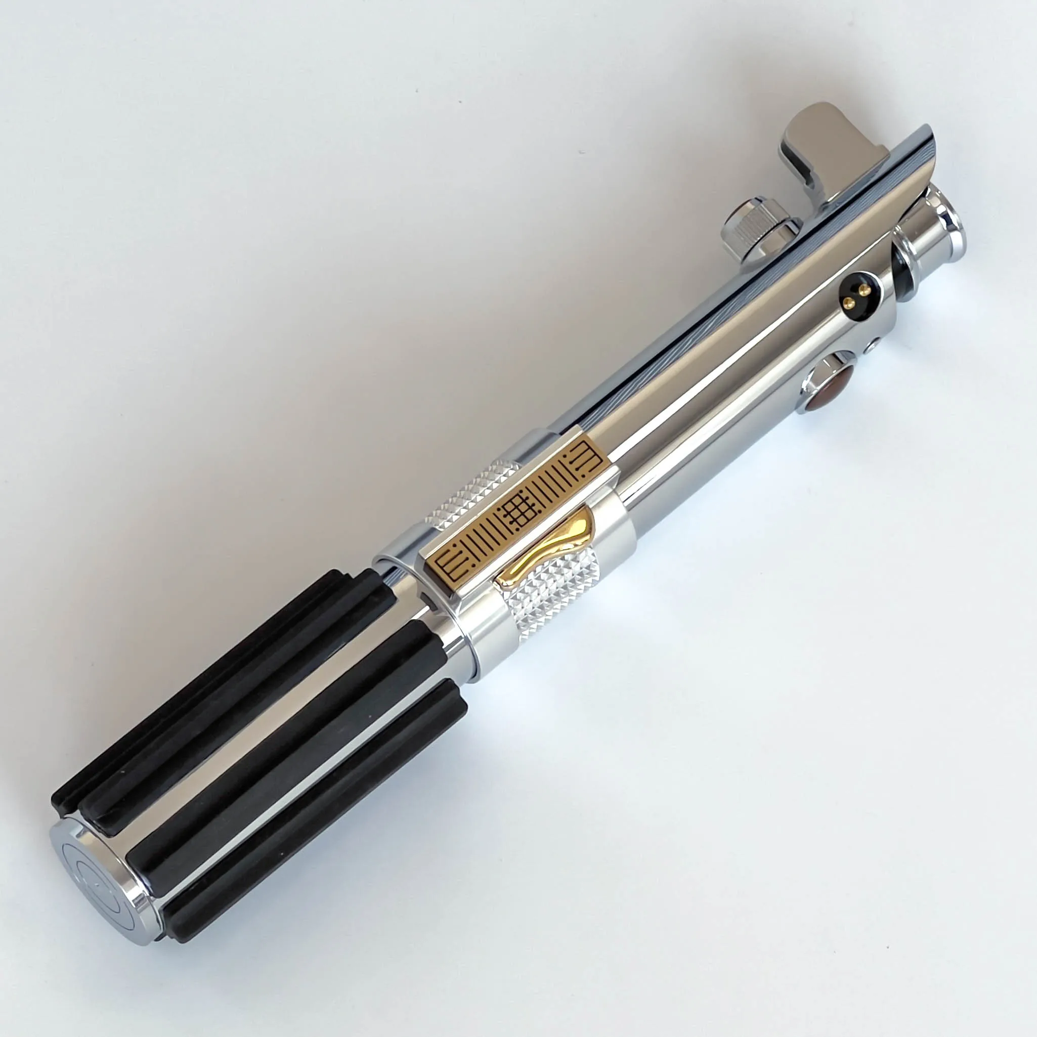 

ELF Saber Skywalker Anakin Ep3 High Quality New Pixel ProffieV2.2 Board Light Sword Pixel Blade Heavy Dueling
