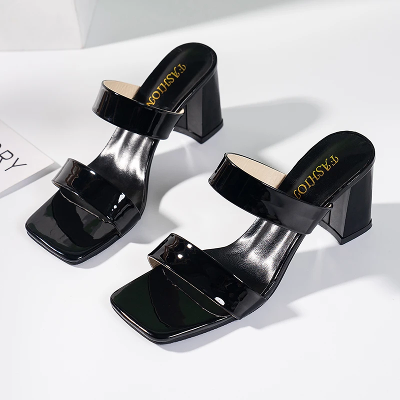 

Сандалии женские из лакированной кожи на высоком каблуке, толстые, 7 см