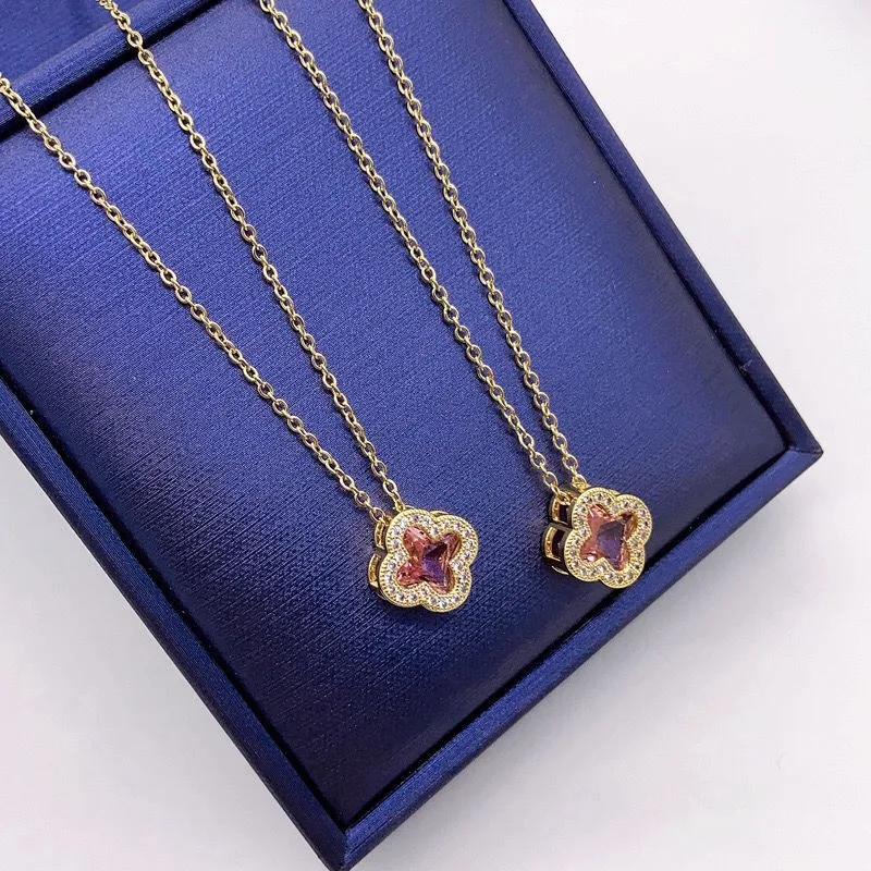 

Fashion Four Leaf Clover Necklace high-grade feeling micro inlaid with white diamond lucky grass pendant neck chain titanium ste