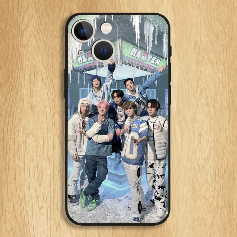 Чехол для iPhone15 14 13 12 11 8 7 Pro Max Plus Mini X XS XR 6 S SE мягкий черный