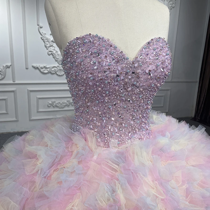 Рисунок 5 - Вечерние платья принцессы с жемчужинами