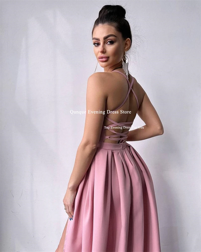 Женское вечернее платье с разрезом Qunque голубое атласное из искусственной кожи