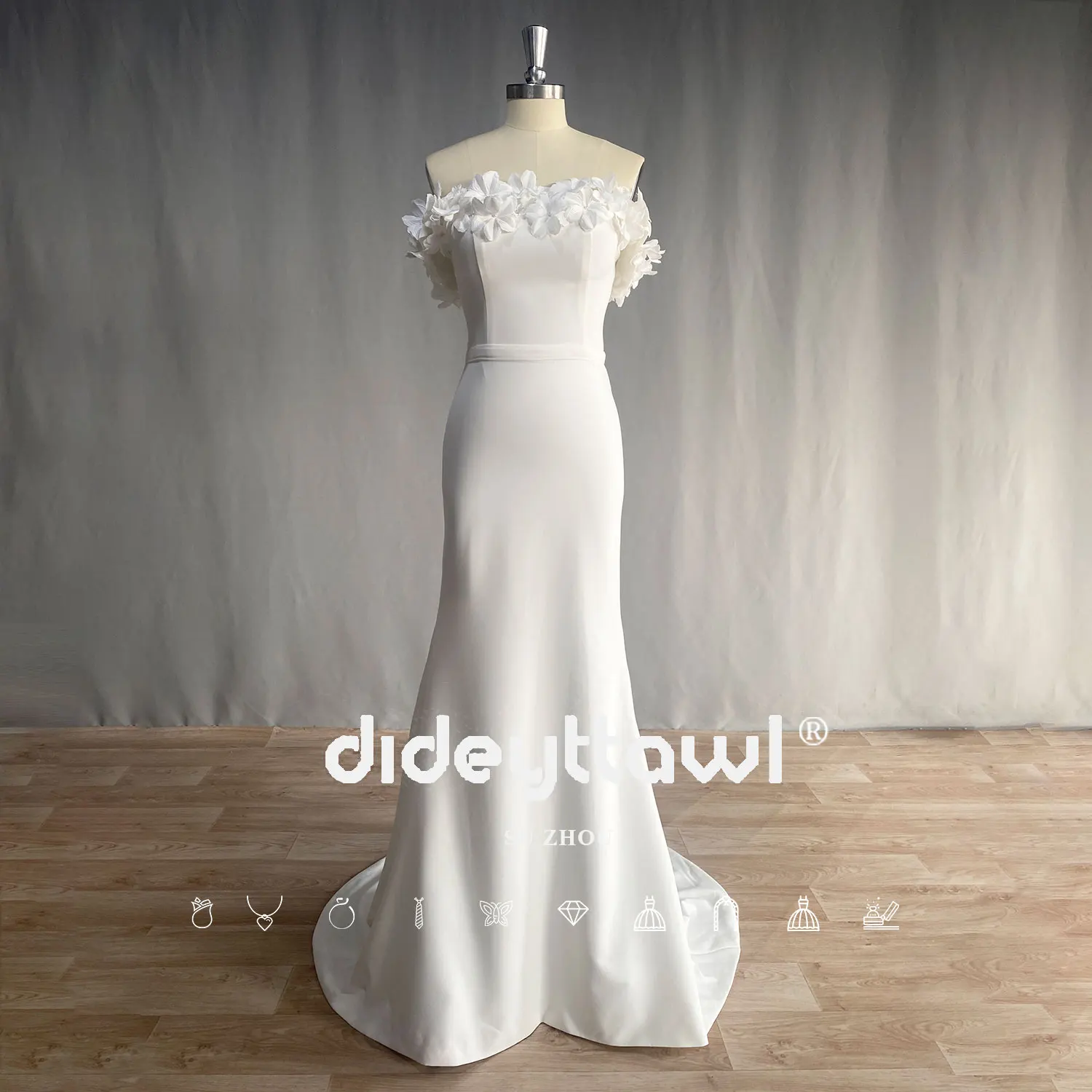 Рисунок 3 - Женское атласное платье с длинным рукавом DIDEYTTAWL